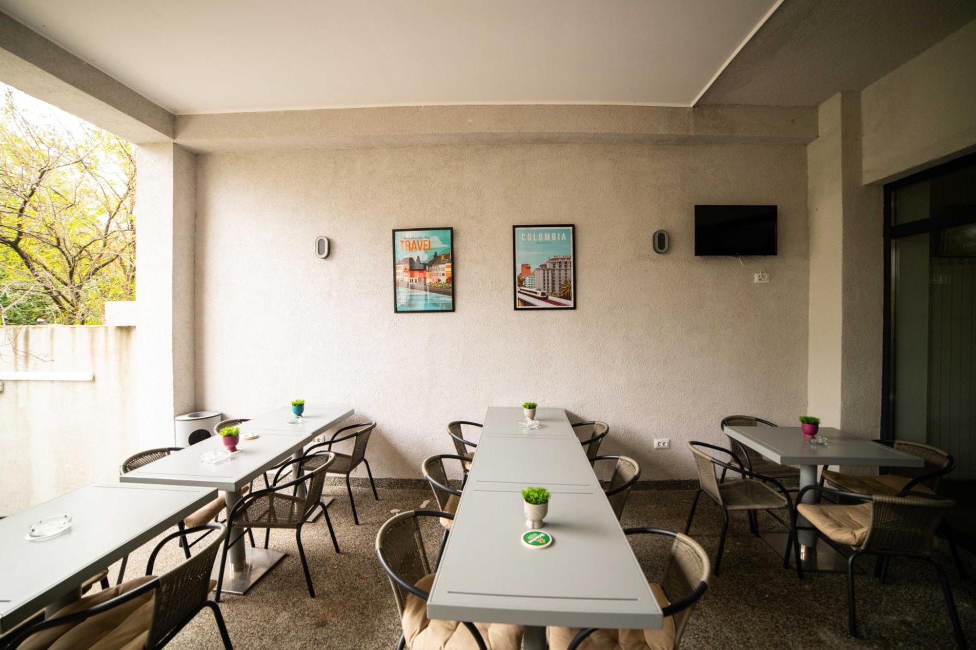 Bucharest Airport Accomodation Aparthotel Otopeni Eksteriør bilde