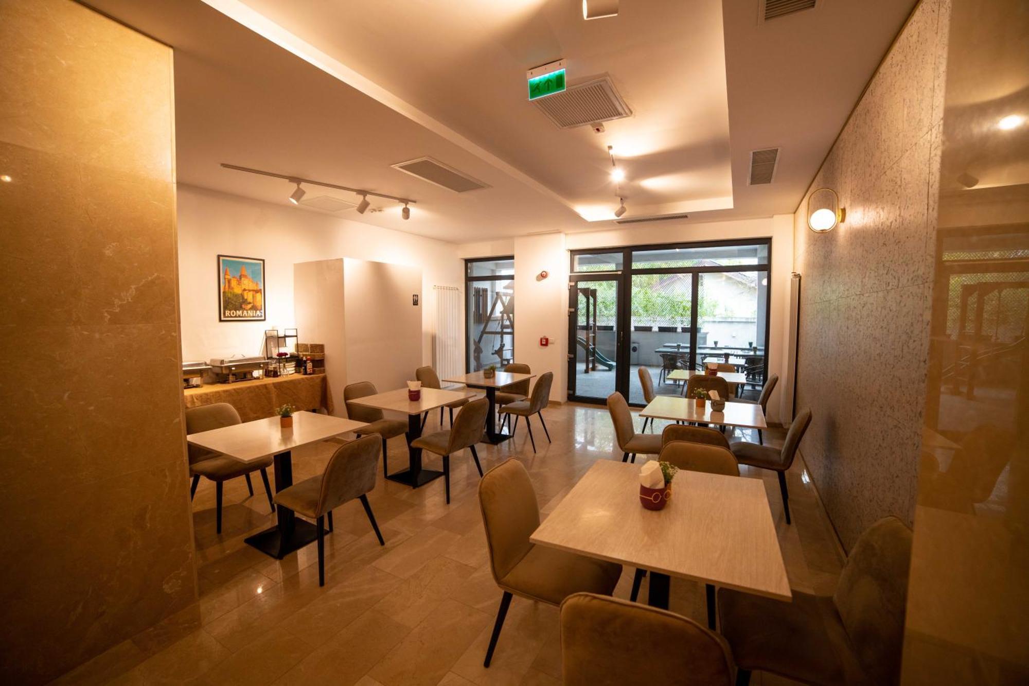 Bucharest Airport Accomodation Aparthotel Otopeni Eksteriør bilde
