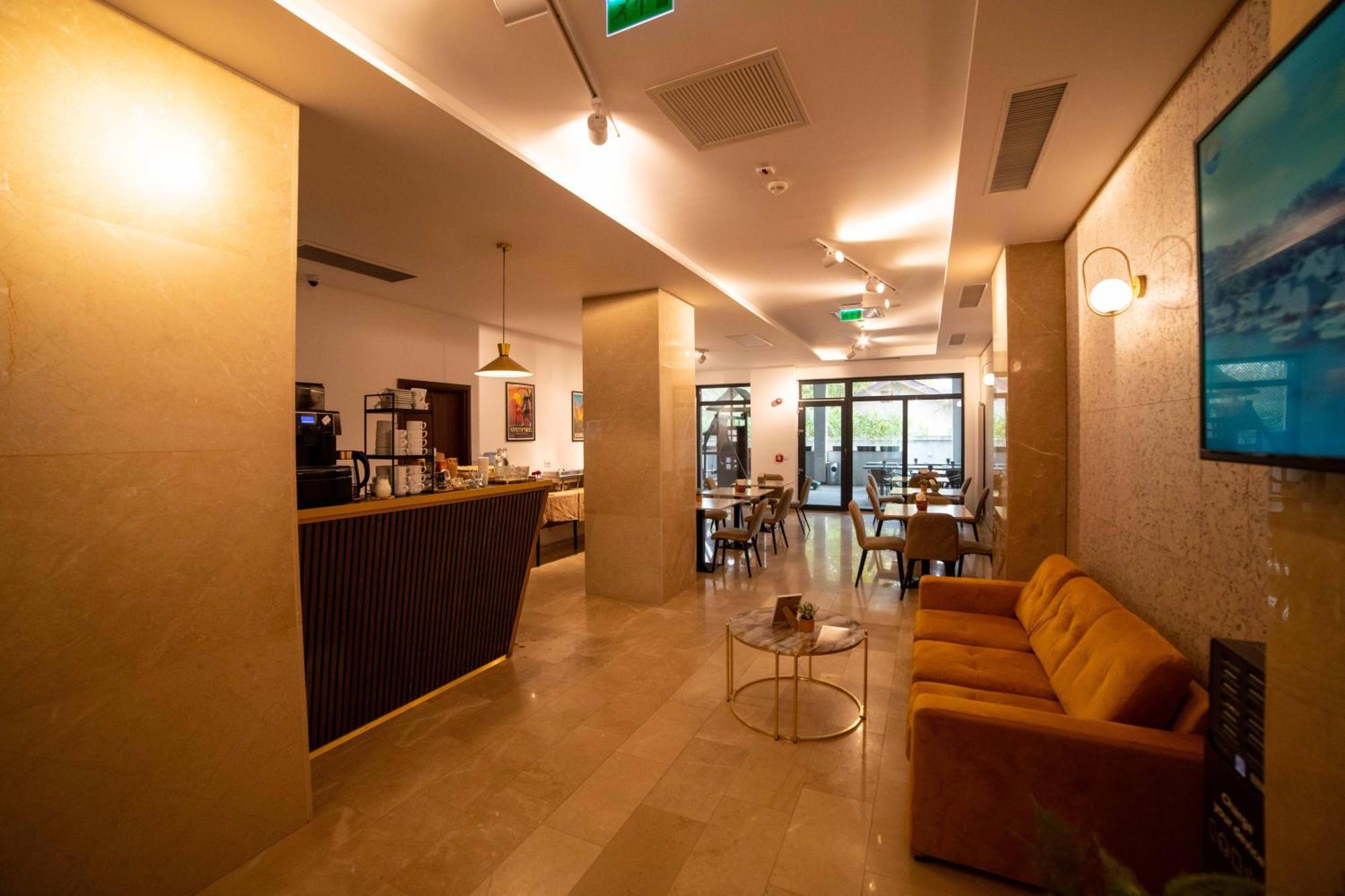Bucharest Airport Accomodation Aparthotel Otopeni Eksteriør bilde