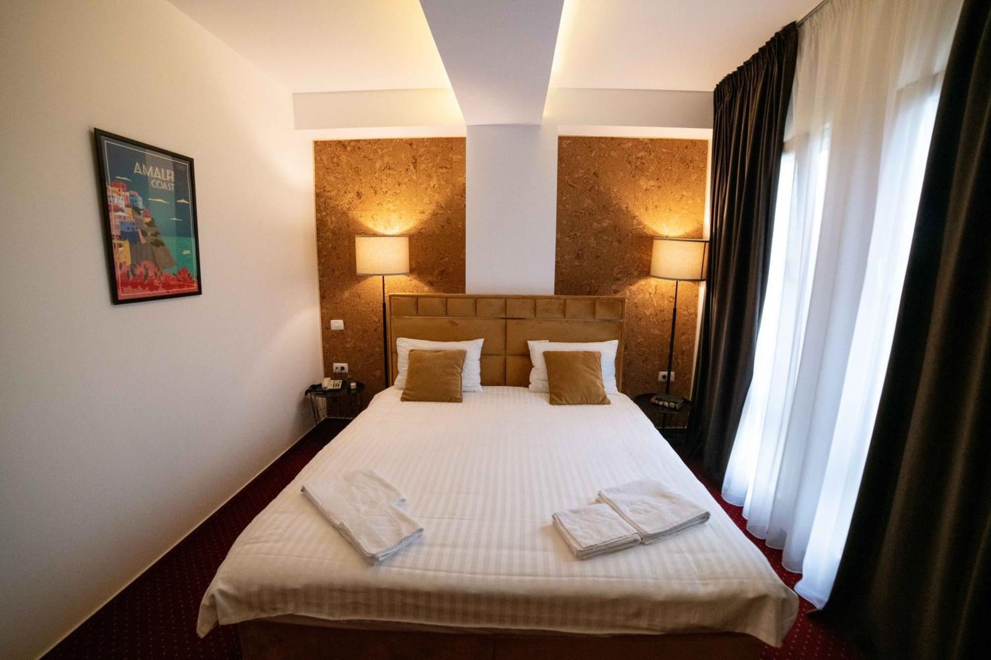 Bucharest Airport Accomodation Aparthotel Otopeni Eksteriør bilde