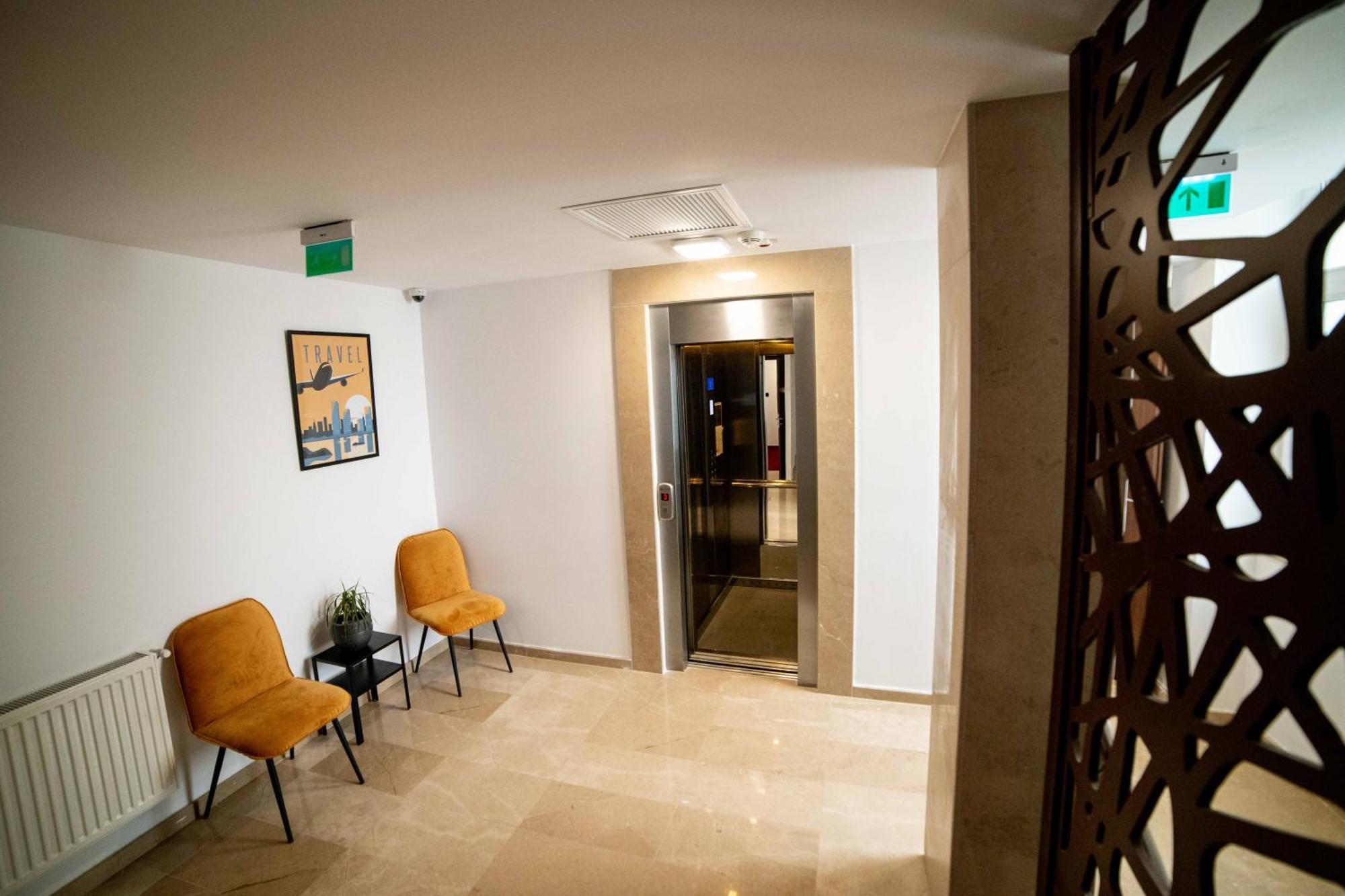 Bucharest Airport Accomodation Aparthotel Otopeni Eksteriør bilde