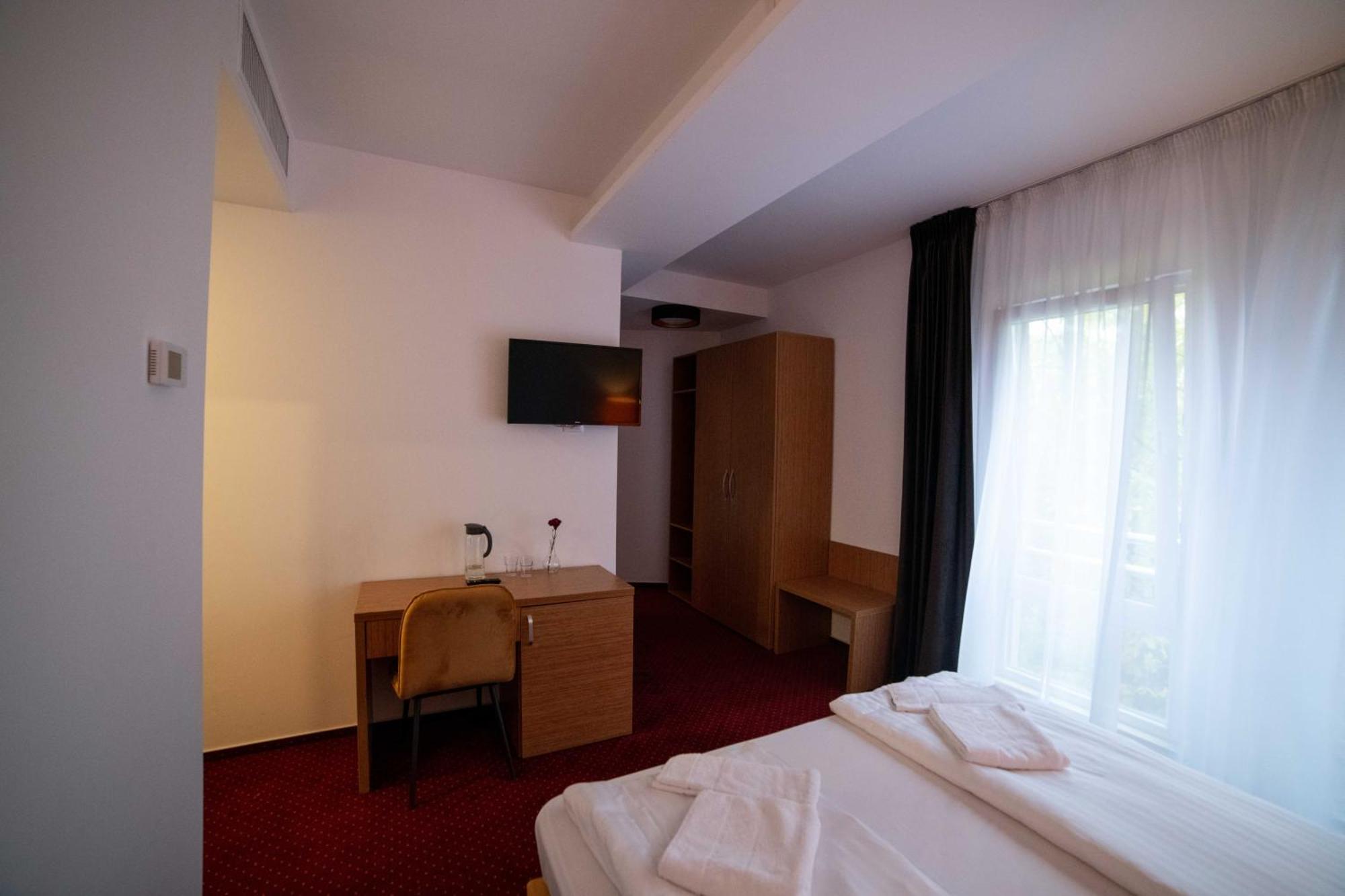 Bucharest Airport Accomodation Aparthotel Otopeni Eksteriør bilde