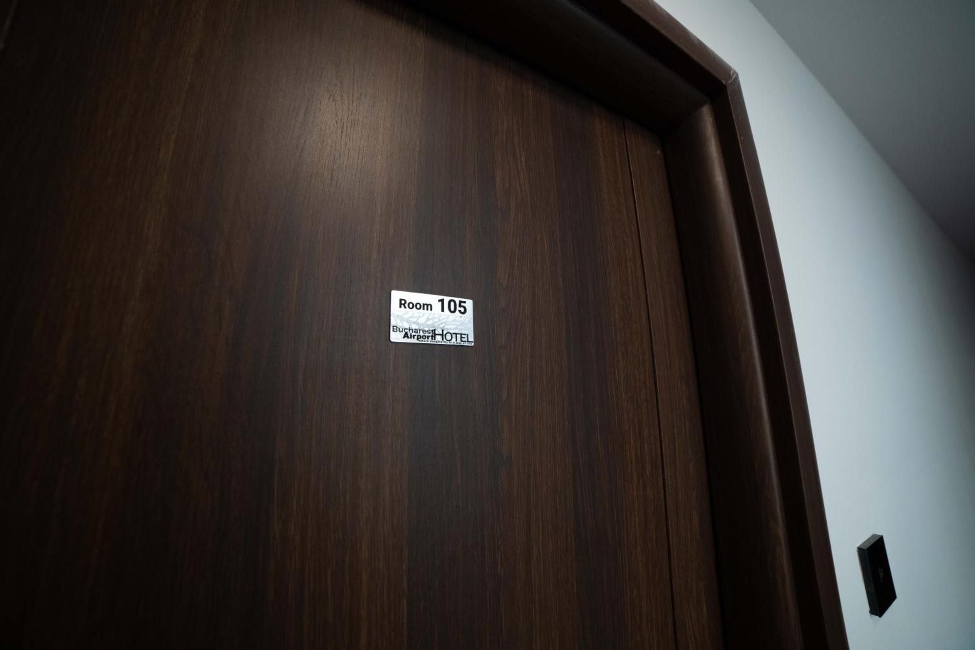 Bucharest Airport Accomodation Aparthotel Otopeni Eksteriør bilde