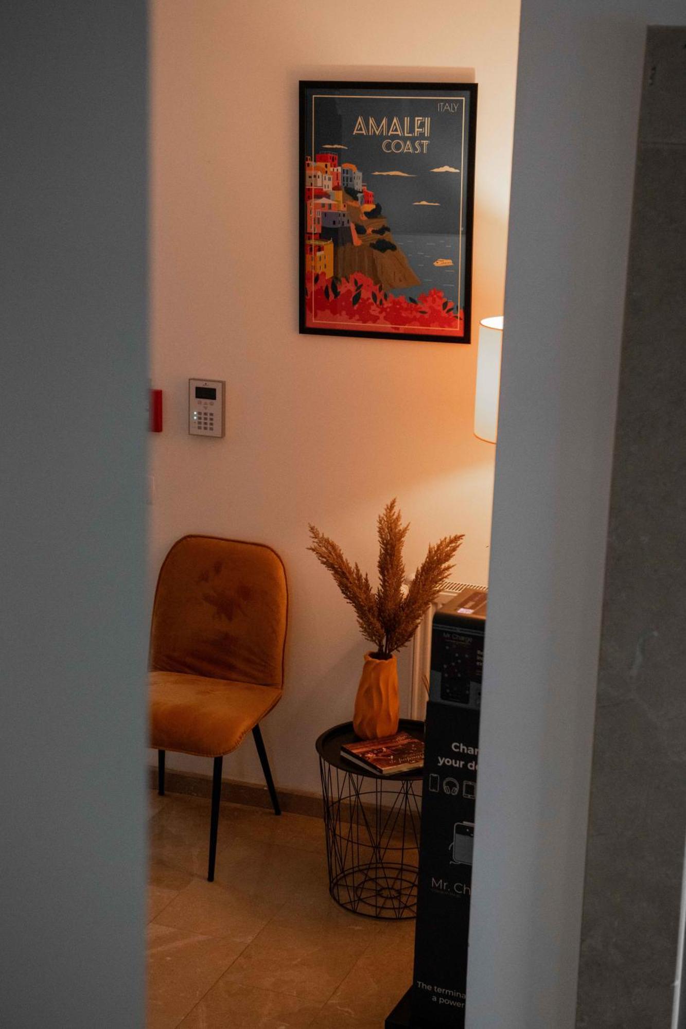 Bucharest Airport Accomodation Aparthotel Otopeni Eksteriør bilde